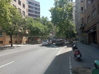 Garaje en venta en Ruiseñores en Zaragoza