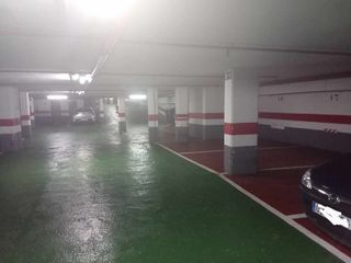 Garaje en venta en Ruiseñores en Zaragoza