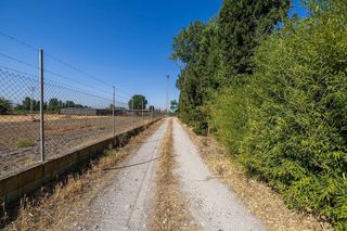 Terreno en venta en Pedanías de Granada en Granada