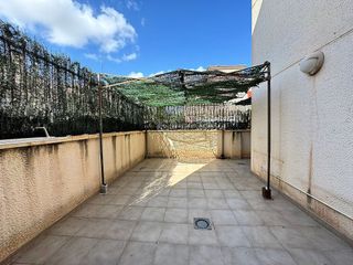 Casa adosada en alquiler en El Travaló - Martínez Valero en Elche