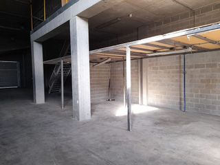 Nave industrial en alquiler en Urbanitzacions en Mataró
