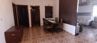 Chalet en venta en Brenes