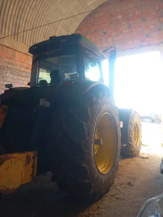 Trator John Deere 8320