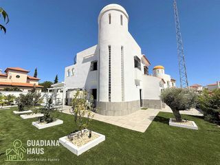 Chalet en venta en Costa Esuri en Ayamonte