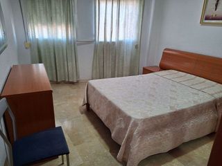 Casa adosada en venta en Ctra. Circunvalación - La Magdalena en Jaén