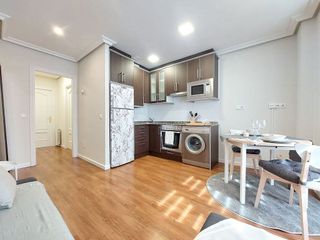 Piso en alquiler en Natahoyo en Gijón