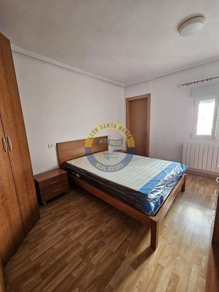 Piso en alquiler en La Chantría - La Lastra en León