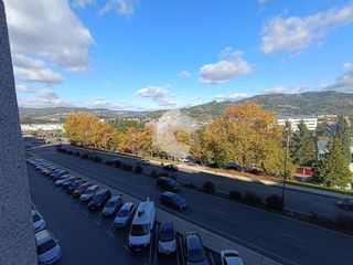 Piso en alquiler en Universidad en Ourense