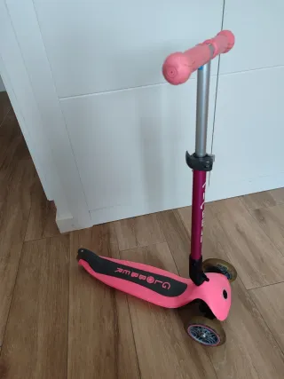 Patinete Globber 3 ruedas con luces