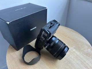 Fujifilm X-PRO1 + Fujinon 18-55mm + Accesorios