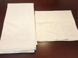 Sábana encimera y funda almohada bordada