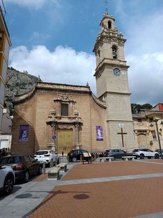 Edificio en venta en Cocentaina