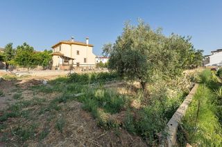 Terreno en venta en Zubia (La)