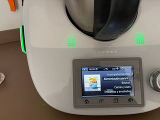Thermomix TM5 + Cook key, libro y todos accesorios