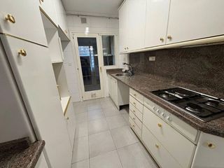 Piso en alquiler en Príncep de Viana - Clot -Xalets Humbert Torres en Lleida