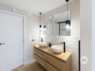 Chalet en alquiler en La Bordeta en Barcelona