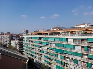 Ático en alquiler en Les Corts en Barcelona