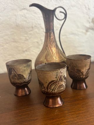 Tetera y 3 vasos marroquíes