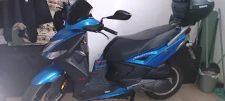 Moto Kymco 2024 - 12.000km  Potencia 125Plus