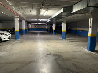 Garaje en alquiler en Las Cañas en Guadalajara