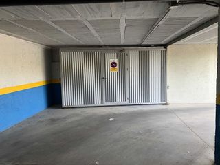 Garaje en alquiler en Las Cañas en Guadalajara