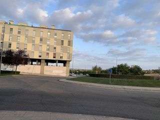 Garaje en alquiler en Las Cañas en Guadalajara