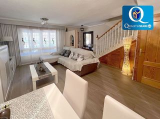 Casa en venta en Divina Pastora en Alicante