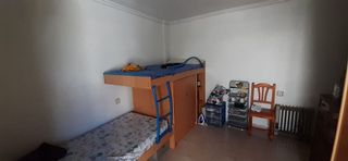 Casa adosada en venta en Baena