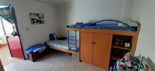 Casa adosada en venta en Baena