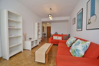 Piso en alquiler en Valdeacederas en Madrid