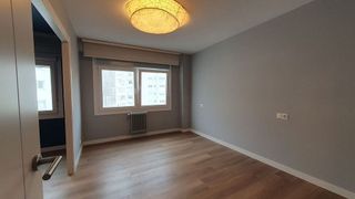 Piso en alquiler en Ensanche - Sar en Santiago de Compostela