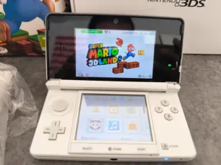 Nintendo 3DS Super Mario 3D Land Pack