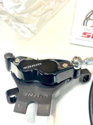 Kit Frenos SRAM LEVEL SILVER STEALTH 4 pistones