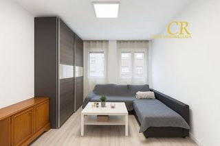 Piso en venta en Contrueces en Gijón