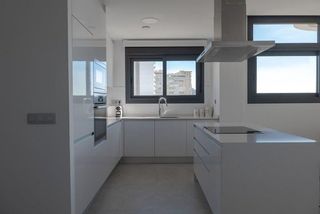 Piso en venta en Playa de Poniente en Benidorm