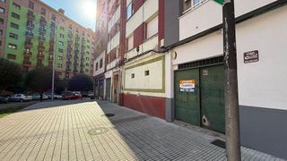 Local comercial en venta en La Magdalena - Versalles en Avilés