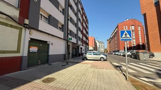Local comercial en venta en La Magdalena - Versalles en Avilés