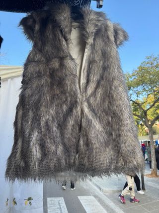 Abrigo negro de pelo