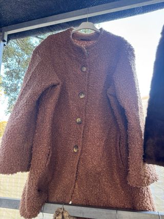 Abrigo negro de pelo