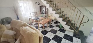 Casa adosada en venta en Ctra. Circunvalación - La Magdalena en Jaén