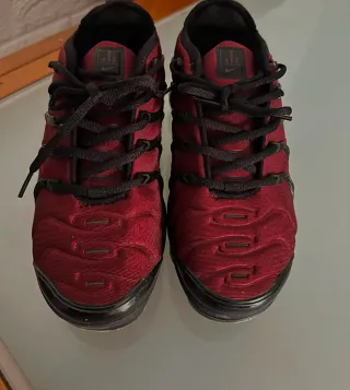 Zapatilla Nike Air VaporMax Plus Roja Negra