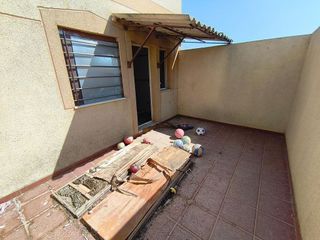 Casa pareada en venta en Iznalloz