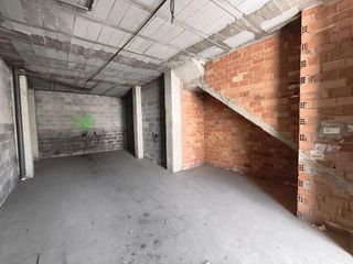 Casa pareada en venta en Iznalloz