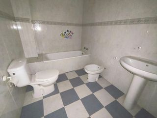 Casa pareada en venta en Iznalloz