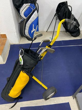 Palos de golf para niño con bolsa