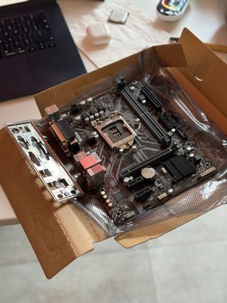 Placa Base Gigabyte H310M DS2 LGA 1151 Intel