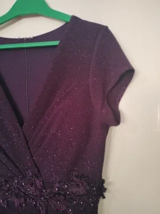 Vestido morado de fiesta
