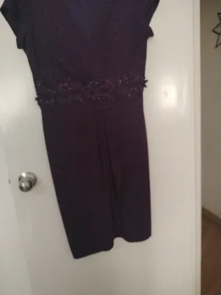 Vestido morado de fiesta