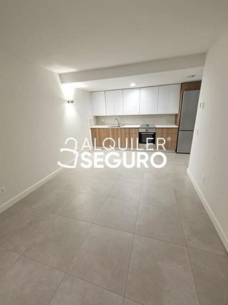 Piso en alquiler en San Isidro - Los Almendros en Alcalá de Henares