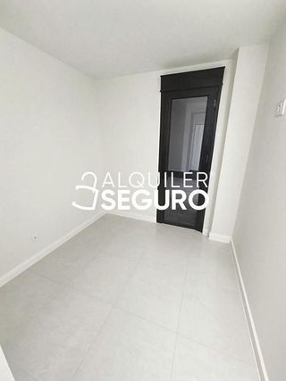 Piso en alquiler en San Isidro - Los Almendros en Alcalá de Henares